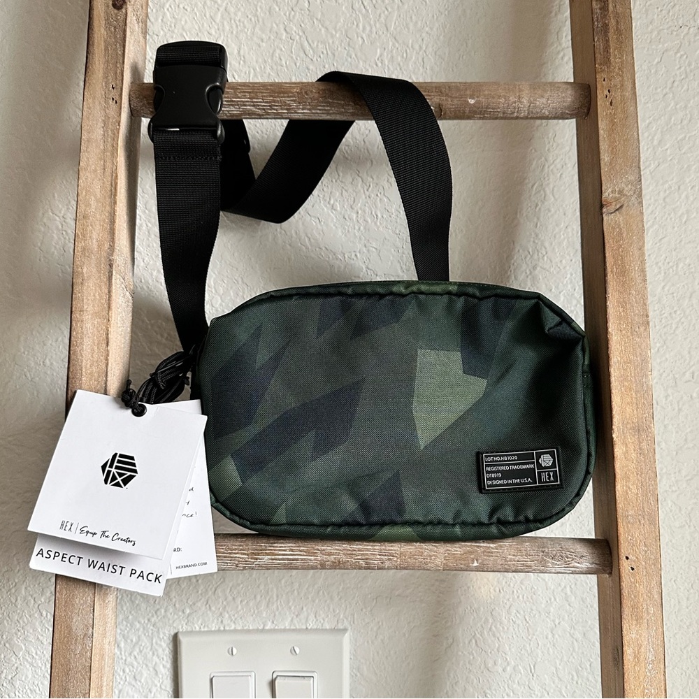 Hex Camo Aspect Waist Bag NWT